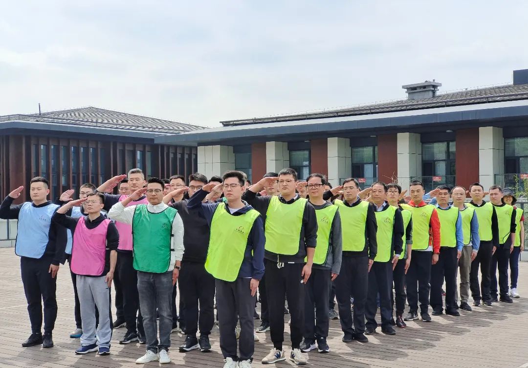 2022東岳機(jī)械中高層主題團(tuán)建暨一季度經(jīng)營(yíng)分析會(huì)圓滿召開(kāi) 2022東岳機(jī)械中高層主題團(tuán)建暨一季度經(jīng)營(yíng)分析會(huì)圓滿召開(kāi)